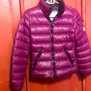 Moncler. Flash $275